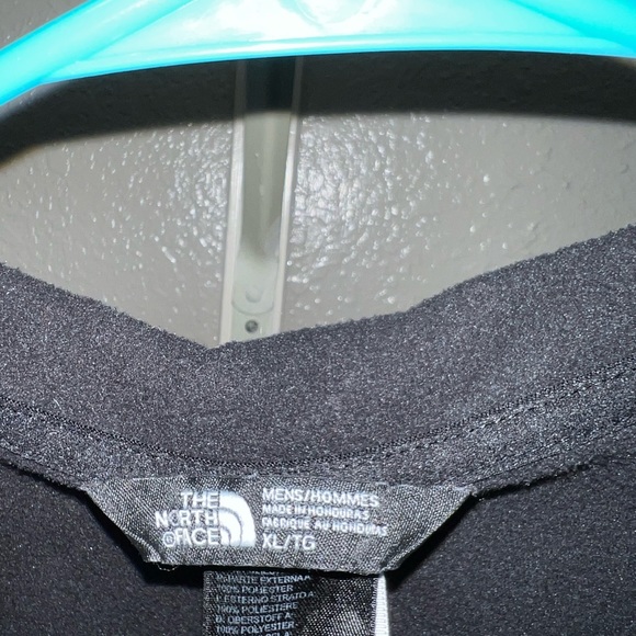 Northface pullover - Picture 3 of 4